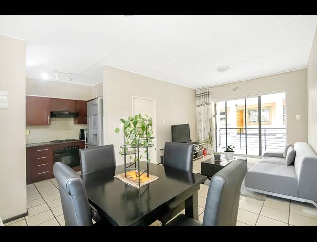 1 BEDROOM APARTMENT FOR SALE IN FERNDALE